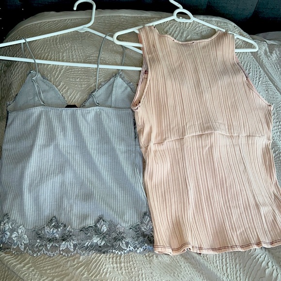 NEW BKE TANK TOPS TWO FOR ONE TAGS ATTACHED FROM PURCHASE 🆕🆕🆕🆕☀️ - Picture 7 of 9